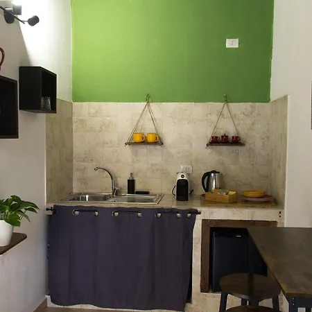 La Nicchia Apartment *