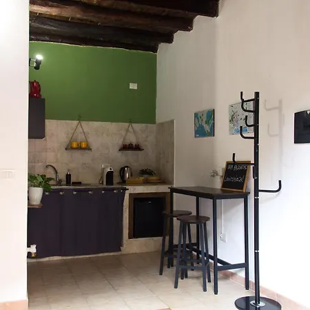 La Nicchia Apartment *